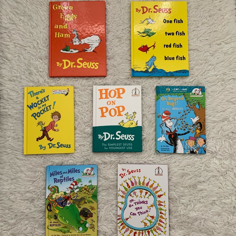 Bundle of 7 Dr Seuss Books Set